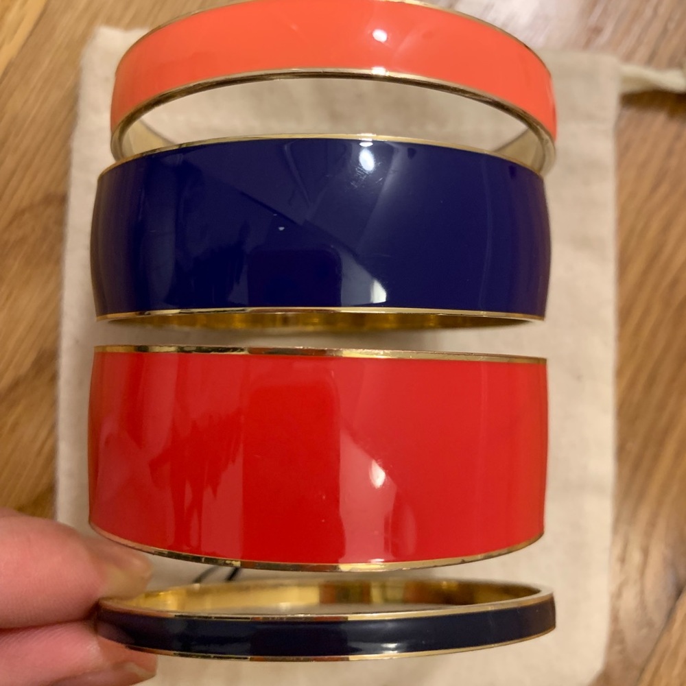 Four J. Crew enamel gold bangles- various sizes!